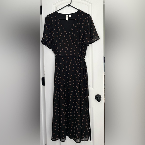 Tacera Black Midi Dress with Tan Dots - Picture 6 of 6